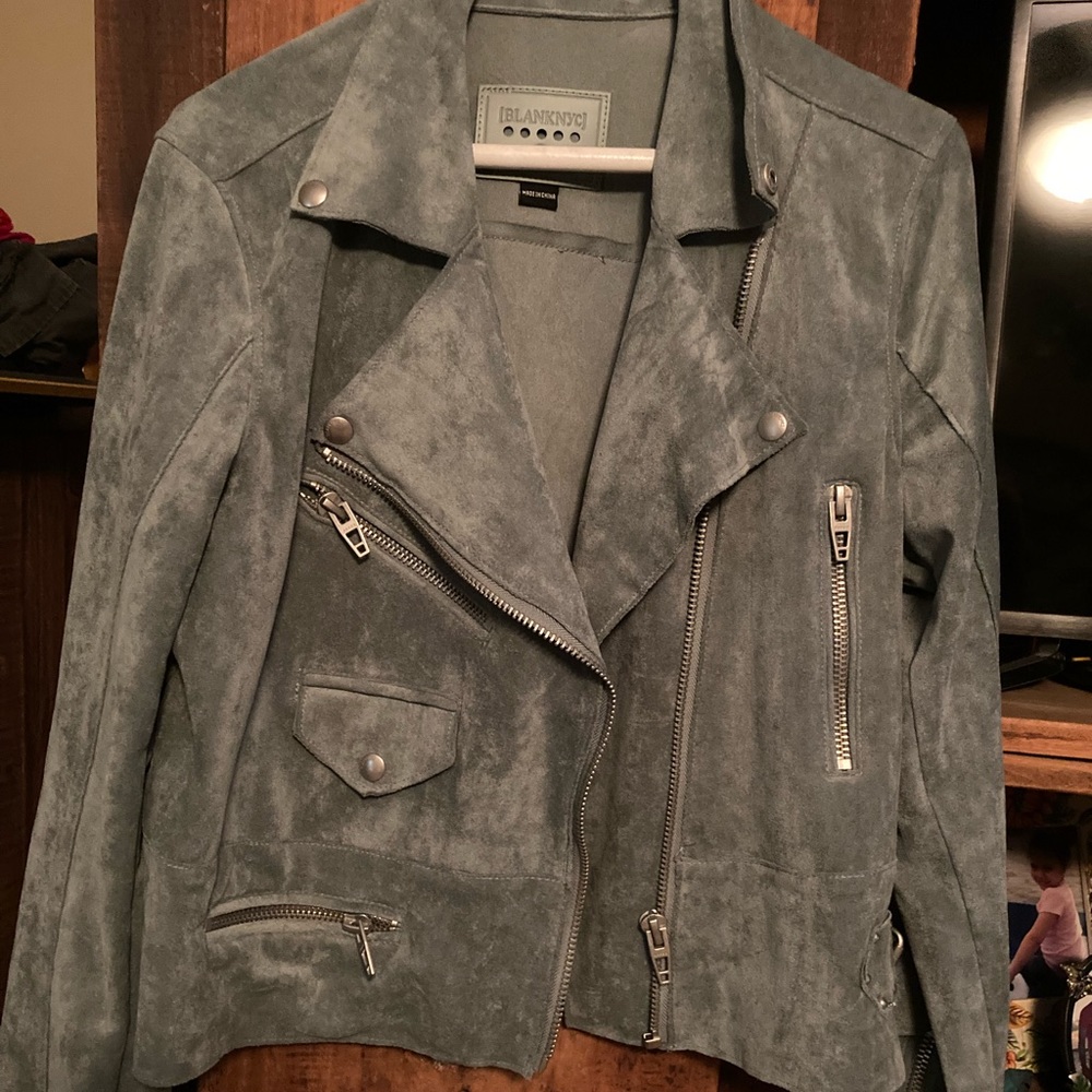 Blanknyc suede crop moto jacket. Worn once!